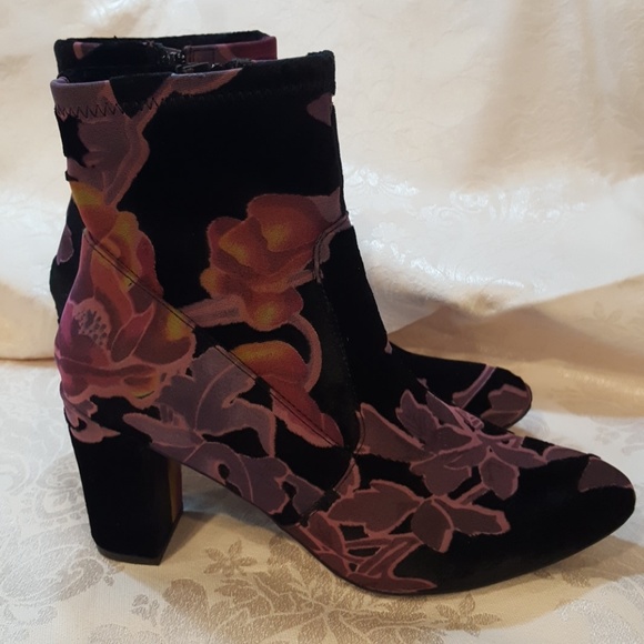 steve madden floral booties